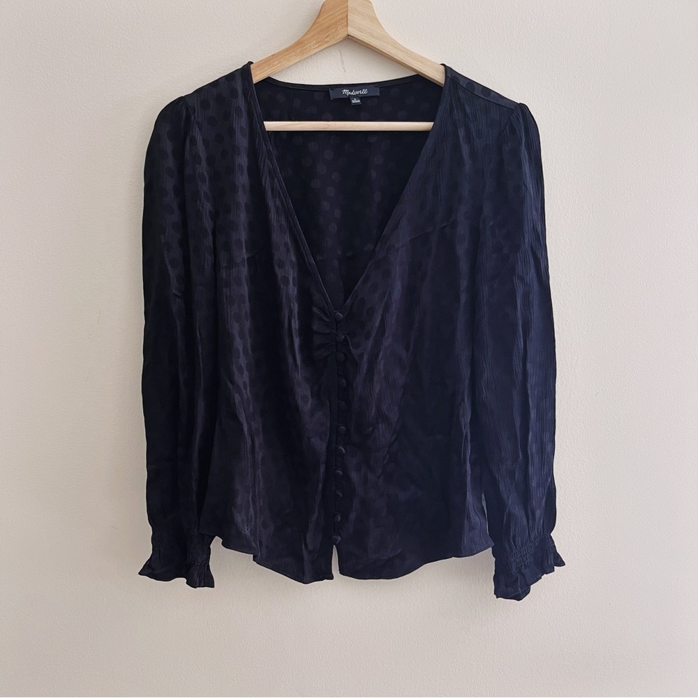 Madewell Smocked Sleeve Daylight Top in Woven Dot - Picture 3 of 11